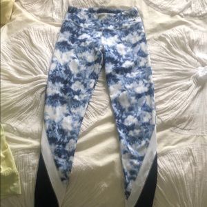 Hollister tie dye blue leggings